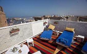 Riad Lunetoile